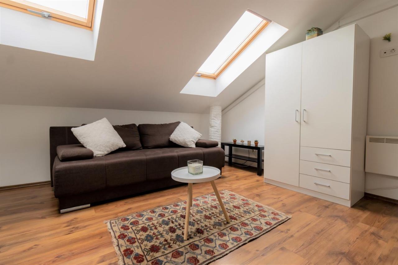Hill Apartman - Maksimir Rebro Zagreb Buitenkant foto