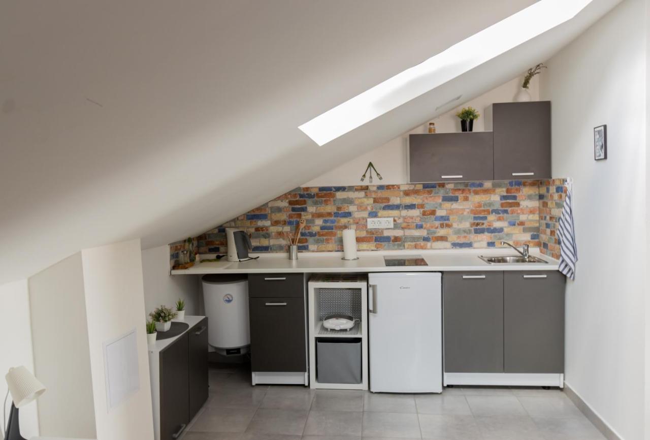 Hill Apartman - Maksimir Rebro Zagreb Buitenkant foto